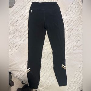 White Fox Active leggings Small